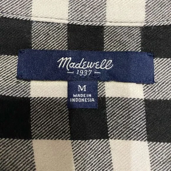 Madewell Short Sleeve Checkered Button front long Shirt Size Medium - Picture 3 of 5